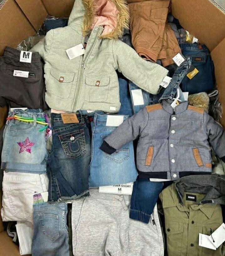 Kids Clothing - Image 3